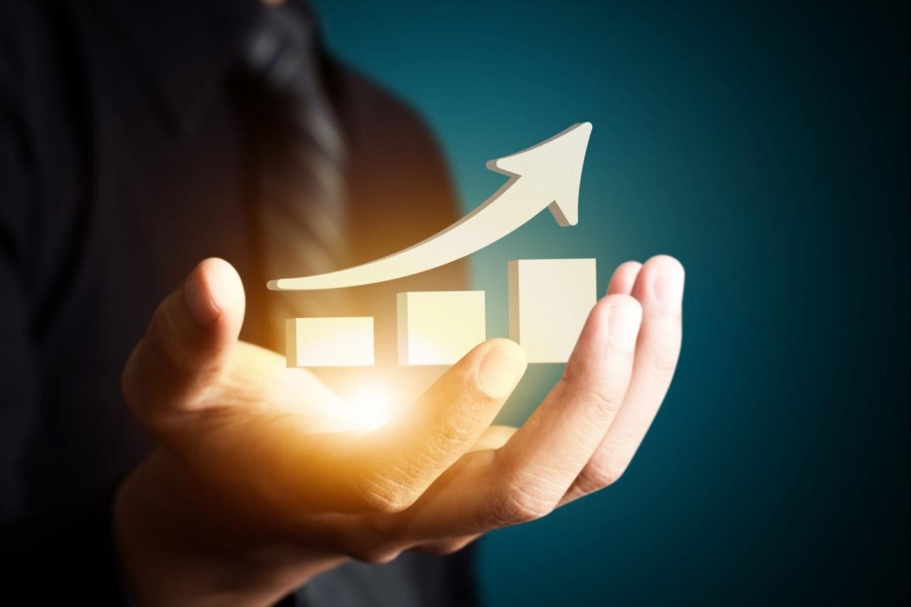 From Side Hustle to Stock Market: Expanding Your Finances